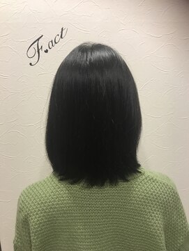 ファクト(F.act) ミディアムボブのモテヘアー