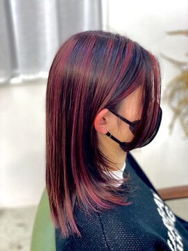 ヘアーデザイン フェローズ(Hair Design Fellows) ミディアムレイヤー、ハイライトスタイル