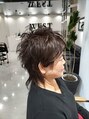 ウェスト(WEST) カット&カラーいつも動きすぎるハイレイヤースタイルです。