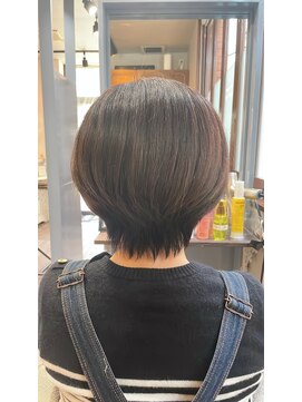 アンジュトウキョウ(ange Tokyo) 7レベル　アッシュベージュ