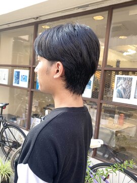 ヒカリス 東三国(HIKARIS) 笑顔溢れる韓国風センターパート/メンズカット