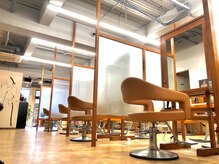 ラウンジ モリオ イケブクロ(Lounge MORIO Ikebukuro)の雰囲気（開放感のある空間でくつろぎながら綺麗に☆ショートヘア/池袋）