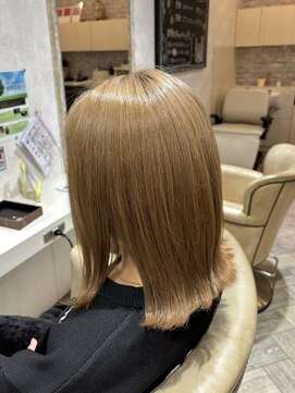 アクイール ピュール ヘア(Accueillir Pur hair) ブリーチ/ミルクティー、髪質改善ヘアエステ