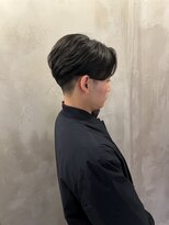 リリアーナ(LILIANA)&nbsp;センターパート　ニュアンスパーマ　メンズ縮毛矯正