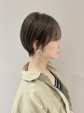 ルカ リノア(Luca lino:a) マッシュショート×透明感オリーブベージュ