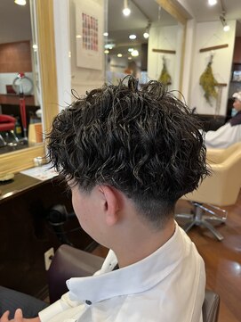 シャンプーボーイアネックス(SHAMPOO BOY Annex) メンズショート　スパイラルパーマ　佐世保