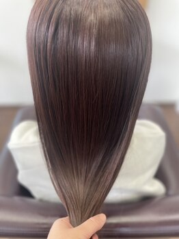 cheriの写真/繰り返す白髪染めのダメージに。アットホームなサロンで叶える本気の『髪質改善』で、芯から潤う艶髪へ♪