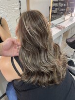 ブレンド 渋谷(BLend)&nbsp;ハイライトカラーくびれヘアアプリコットオレンジ