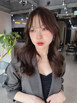 フラッグ ヘアー 天神西通り店(Flag HAIR) レイヤーカット髪質改善縮毛矯正酸性ストレート前髪カット