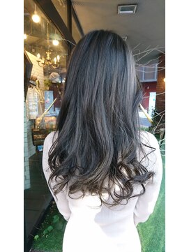 美容室 スタジアム(Stadium) グレイアッシュロング
