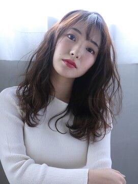 ベルタ バイ アルテフィーチェ(belta by artefice) セミロングゆるふわウェーブStyle　アッシュピンク