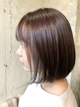 ペネロープ(Penelope) インナーカラー/ボブ/イヤリングカラー　担当　夕島