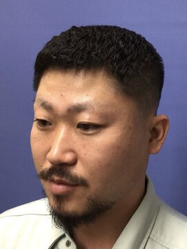 ダルトン 東伊興店(DALTON) パンチ