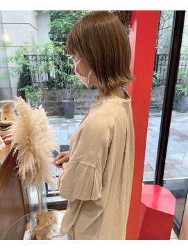 テンバイシオミエイチ(10 by shiomi H) 大人かわいいショートボブ