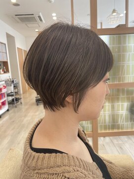 アドラーブル 長岡リップス旭岡店(adorable) 20代30代大人可愛い★小顔ボくびれショートカット