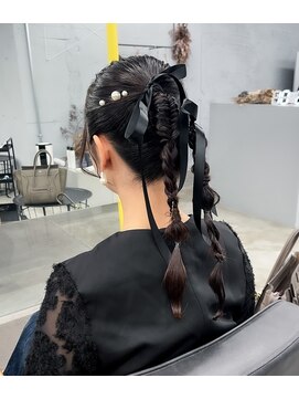 ノード(NODO) ポニーテールのリボンアレンジ♪