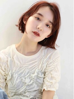 モラ 神楽坂(Mora)の写真/【HPB AWARD 2024 BEST SALON部門 注目サロン選出】お客様の髪質に合わせ、丁寧に薬剤を選定♪