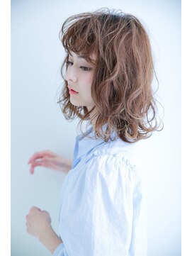 ニューヨークニューヨーク 阪急高槻店(NYNY) *デザインカラー レイヤーカットウェットヘア オリーブベージュ*