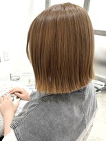 パクタ(PAcuTA.)&nbsp;切りっぱなしボブ　ミルクティーベージュ　韓国風　ブリーチ１回