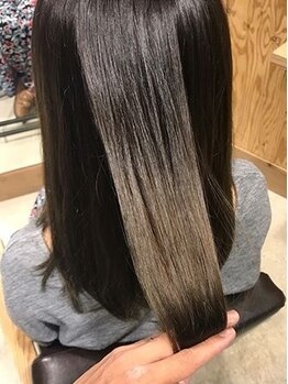 リフレクション(REFLECTION)の写真/【感動の髪質改善トリートメント】回数重ねる毎にどんどんキレイになる♪理想の艶髪を実現するヘアケアを☆