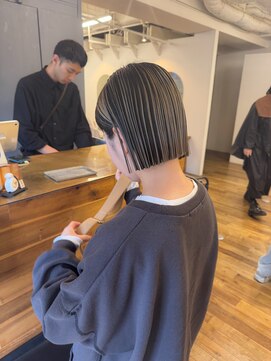 シロ(siro) ルーツカラー　タッセルボブ