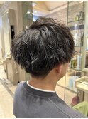 大人男性ニュアンスパーマナチュラル30代メンズ