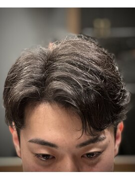 銀座 シノ 本店(shino) フェザーパーマ メンズパーマ ビジネス 七三 刈り上げ