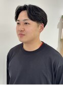 落ちかけパーマでセンターパート