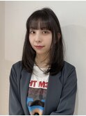 暗髪ミディ