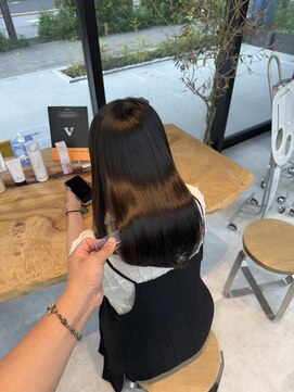 ビューブルー 亀戸錦糸町(VIEW BLUE) 美髪シアーカラー髪質改善レイヤーカット切りっぱなしボブ