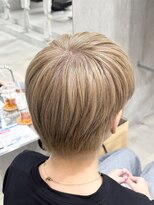 ラック(LUCK)&nbsp;ベージュ/船橋/くすみベージュ/細めハイライト