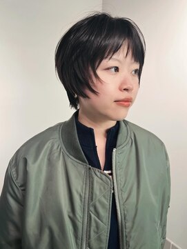 ステン(sten) ジャギーショート×チークレイヤー