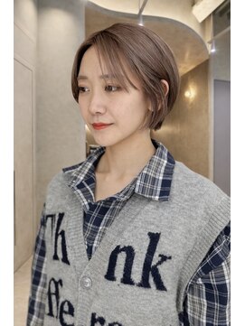 ムクコア(Muk CORE) ブリーチカラー♪柔らかブラウンベージュショート【上岡】