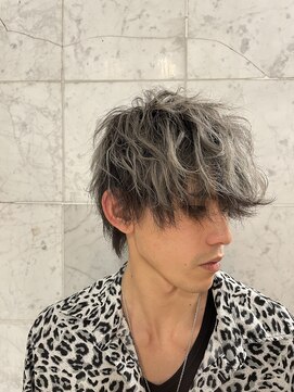 ヴァンシィー(VANCY) 波巻きスパイラル×メンズウルフ【仙台】