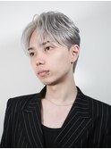 韓国風センターパートウルフホワイトカラー白金ブリーチ金髪