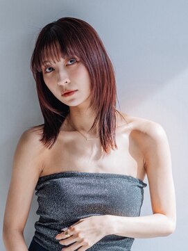 ホヌア(hoNua.) ストレートレイヤー×透明感カラー