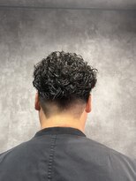スピン 本八幡(SPIN)&nbsp;MEN’S HAIR/サーフカール/刈り上げセンターパート/本八幡