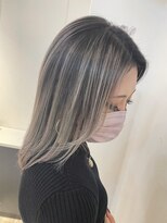 ワールドオーダー 天王寺店(WORLD ORDER)&nbsp;白髪ぼかしハイライト 835