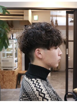 マクナリー(McNally) マシュ&スパイラルパーマ