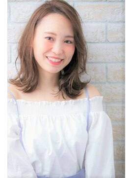 ソア 武蔵小杉(SOAR) トリートメントカラーミントカラーかきあげ前髪ミディアムウルフ