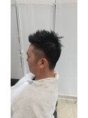 ソフトモヒカン風ツーブロック