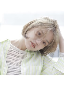 ステラバイケンジ(STELLA by KENJE) 姫カットカールセミディシアーカラー