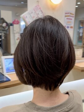 ブルースカイ 二俣川ドンキホーテ店(Blue-Sky) 30代40代50代ひし形ボブグラデーション