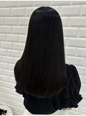 縮毛矯正でツヤツヤ真っ直ぐなヘアに＊まゆ