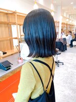Say.ミディアムボブブルーカラー細めハイライトデジタルパーマ