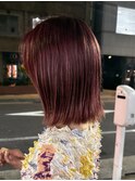 ★夏のチェリーレッド暖色カラーストレートヘア切りっぱなしロブ