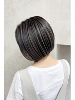 クララ 博多駅前(CLALA)&nbsp;細めのハイライトで上品に馴染ませる大人カラー【古賀義大】