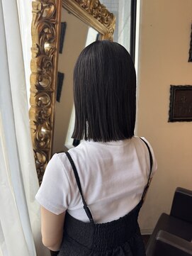 フェイバー 赤坂店(FAVOR) パツっとボブスタイル