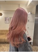 ピンクベージュ