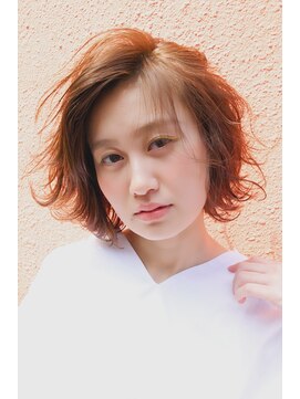 リンキー(LINKIE) ニュアンスボブとクセ毛パーマ